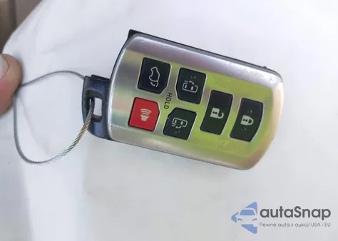 2014 Toyota Sienna Limited 7 Passenger from USA, damaged, VIN 5TDDK3DC2ES093805